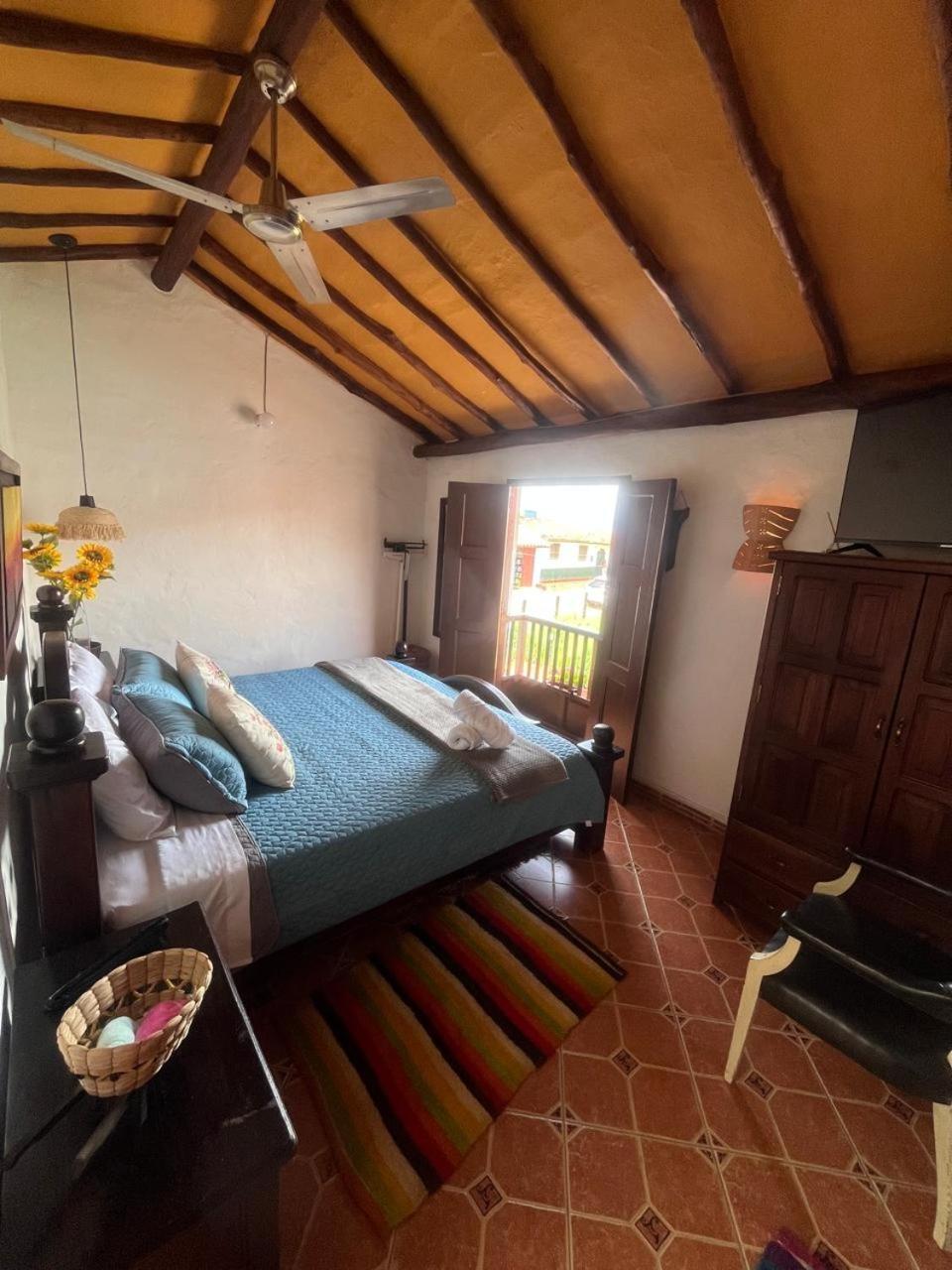 Hotel Aqui Estoy Bien à Barichara Extérieur photo